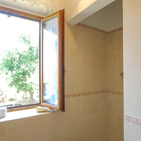 Lovely In With Kitchen